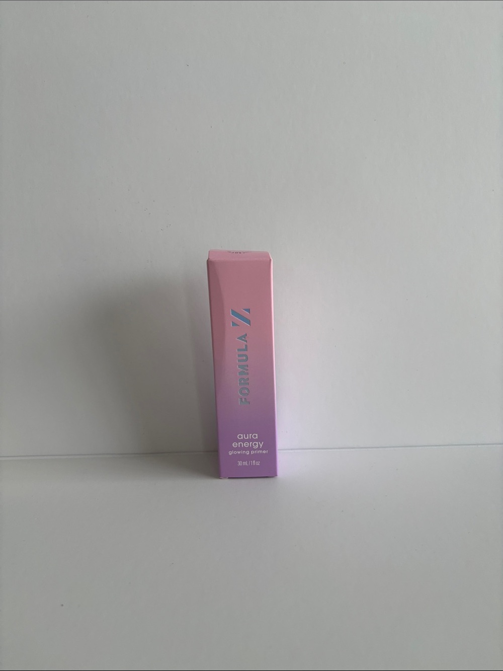 Aura Energy Glowing Primer